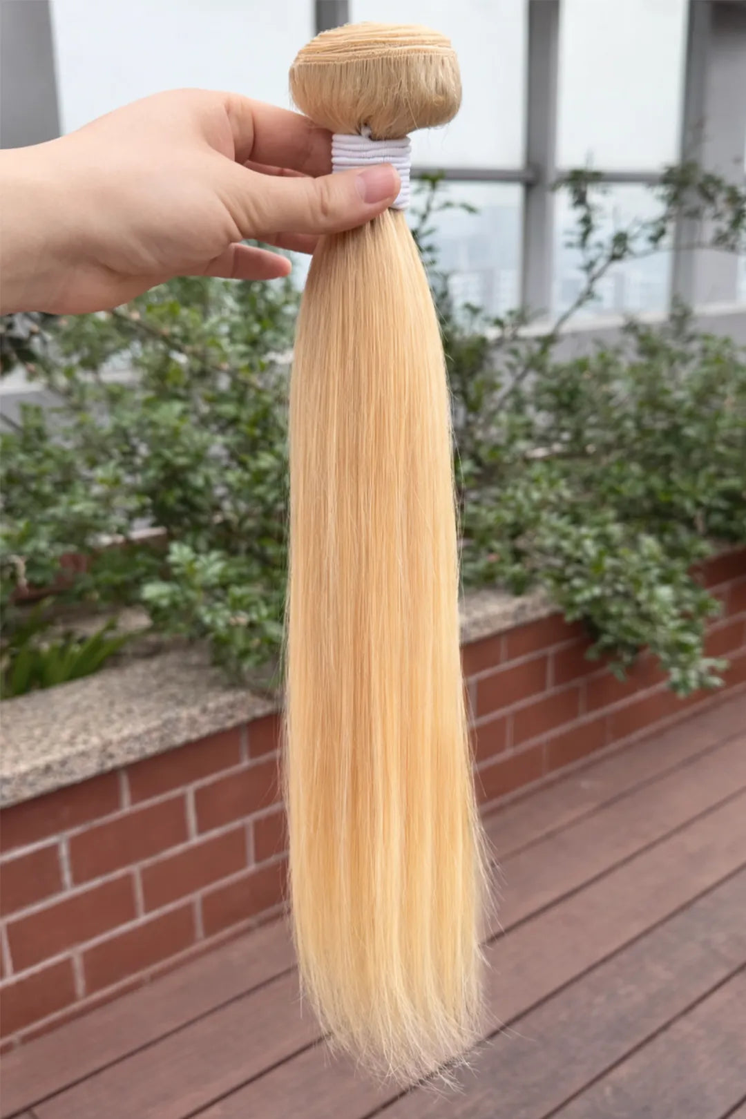 Brazilian Hair Bundle 613 Blonde Straight 10A