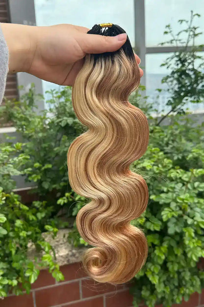 Double Drawn T-Natural Black Root Mixed 27/30/613 Body Wave Feather Crochet Human Hair